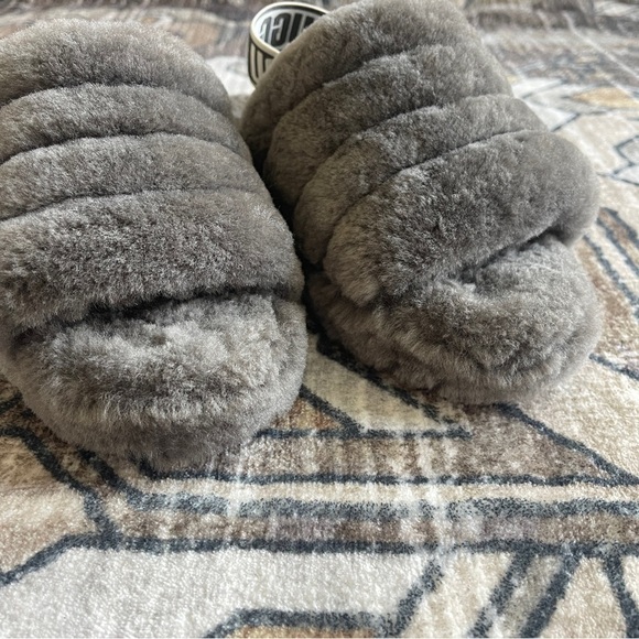 Ugg Fluff Yeah Slide On Gray Slippers Platform Fuzzy - Picture 7 of 7